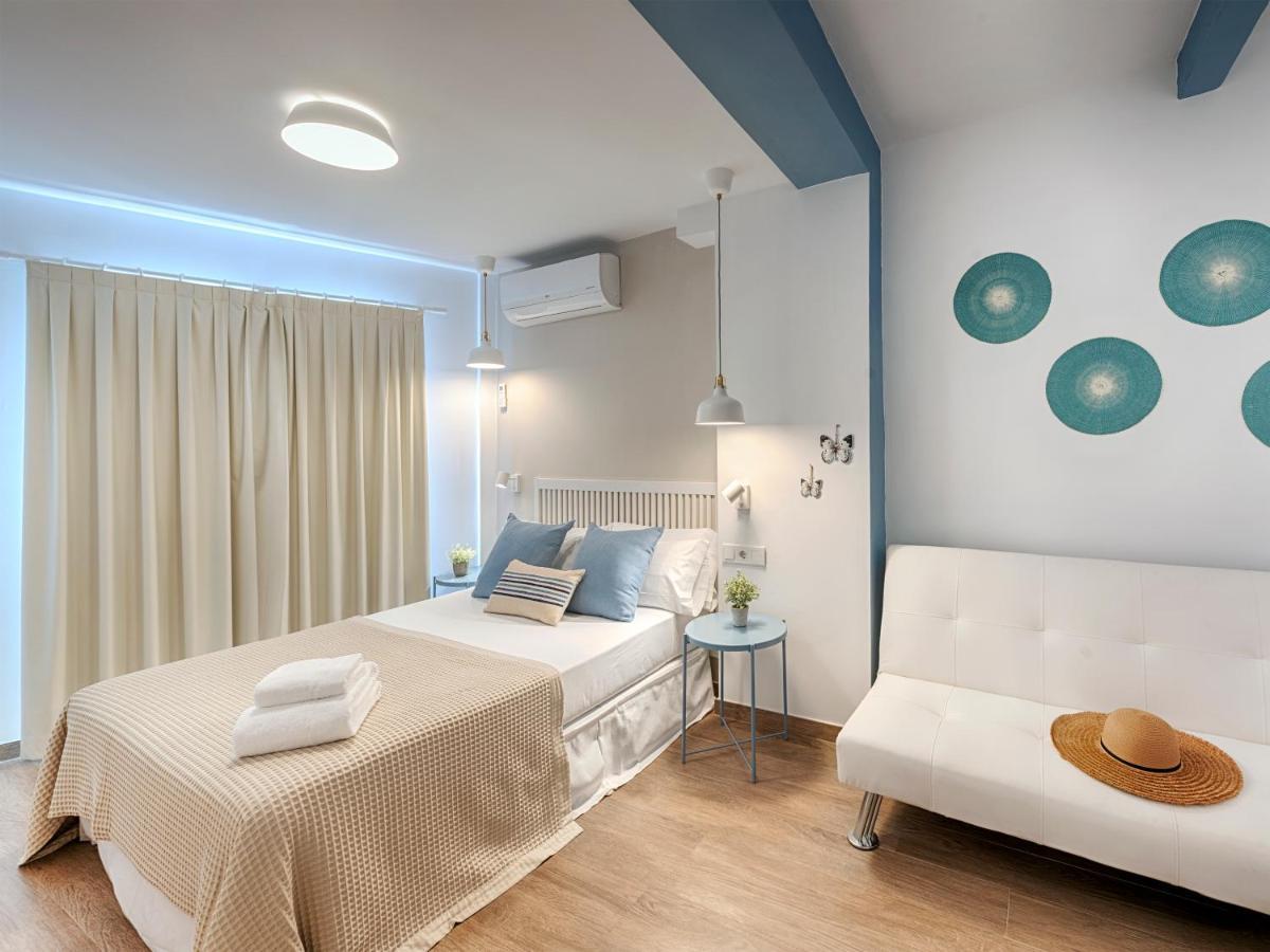 Hostal Altea House Bagian luar foto