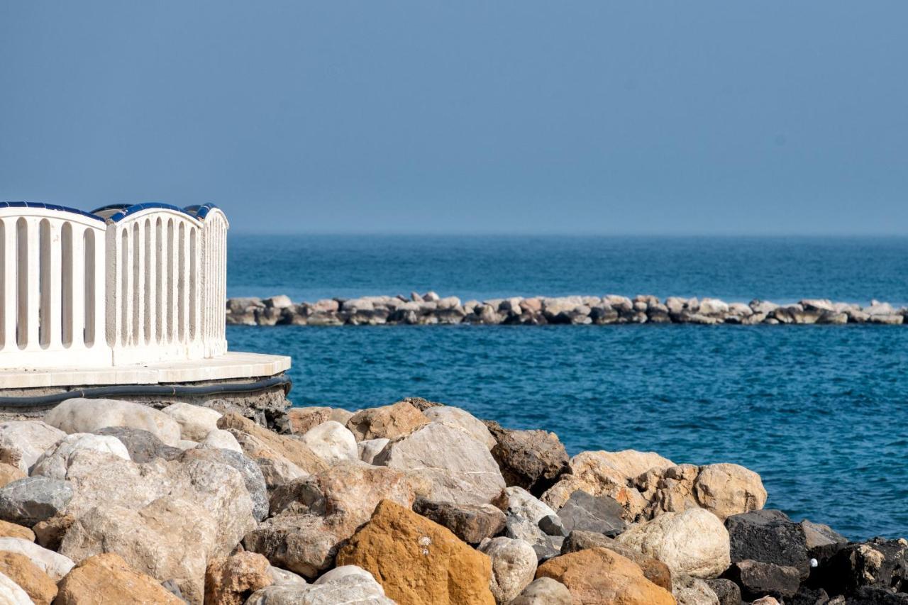 Hostal Altea House Bagian luar foto
