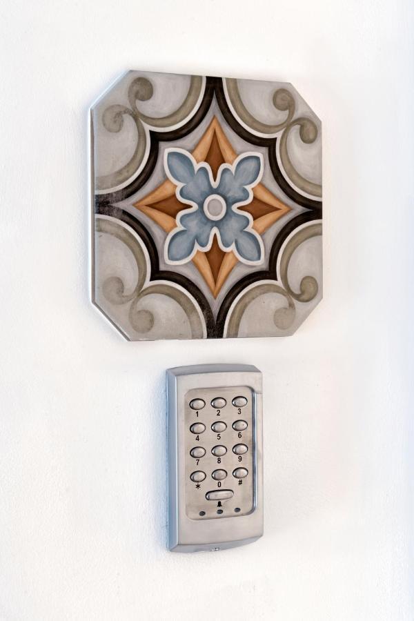 Hostal Altea House Bagian luar foto
